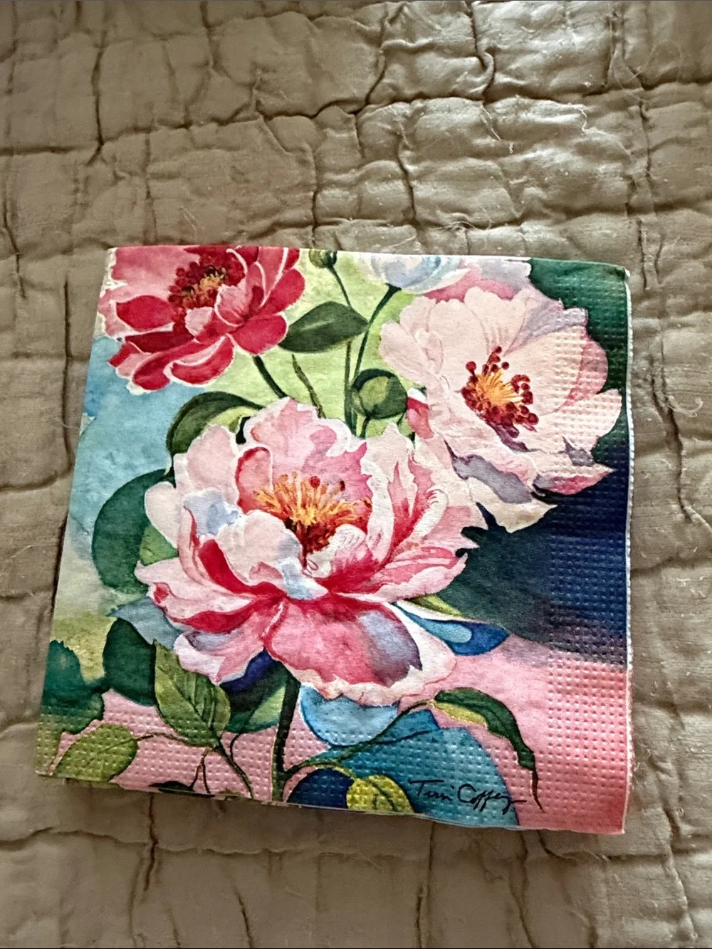 Pink Floral Rose Napkins Caspar 9 of them 14 pink flowers 20 purple rose 12 pink